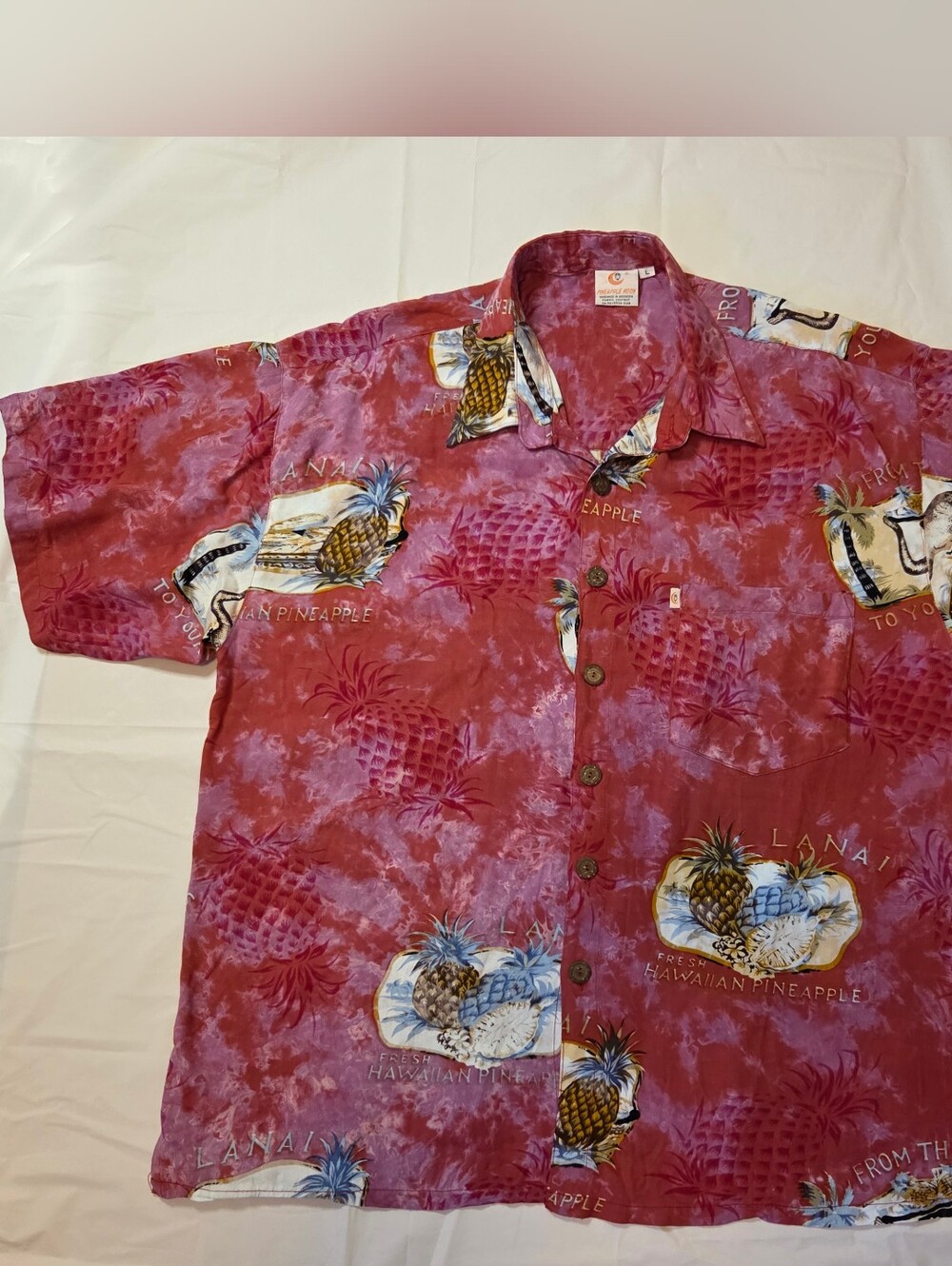Men's Red Hawaiian Pineapple Short-Sleeve Shirt